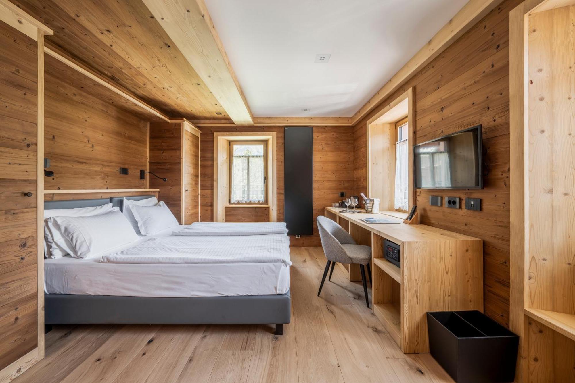 Hotel Villa Alpina ***S Cortina dʼAmpezzo Exteriör bild